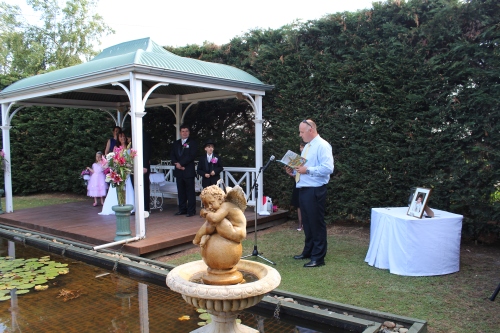 Giving my ´Dr Seuss´reading at the wedding
